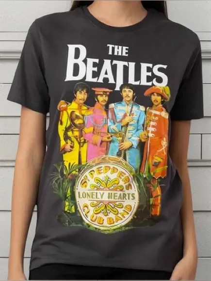 The Beatles Sgt Pepper T-Shirt Gray Graphic Tee Retro Classic Rock 60s Unisex S